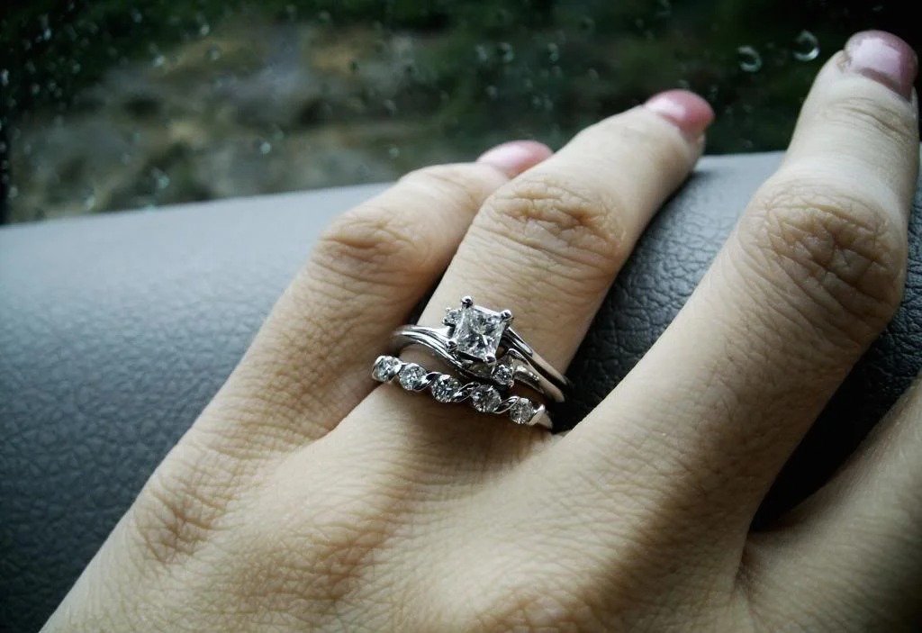 How to Pair a Unique Engagement Ring with a Wedding Band