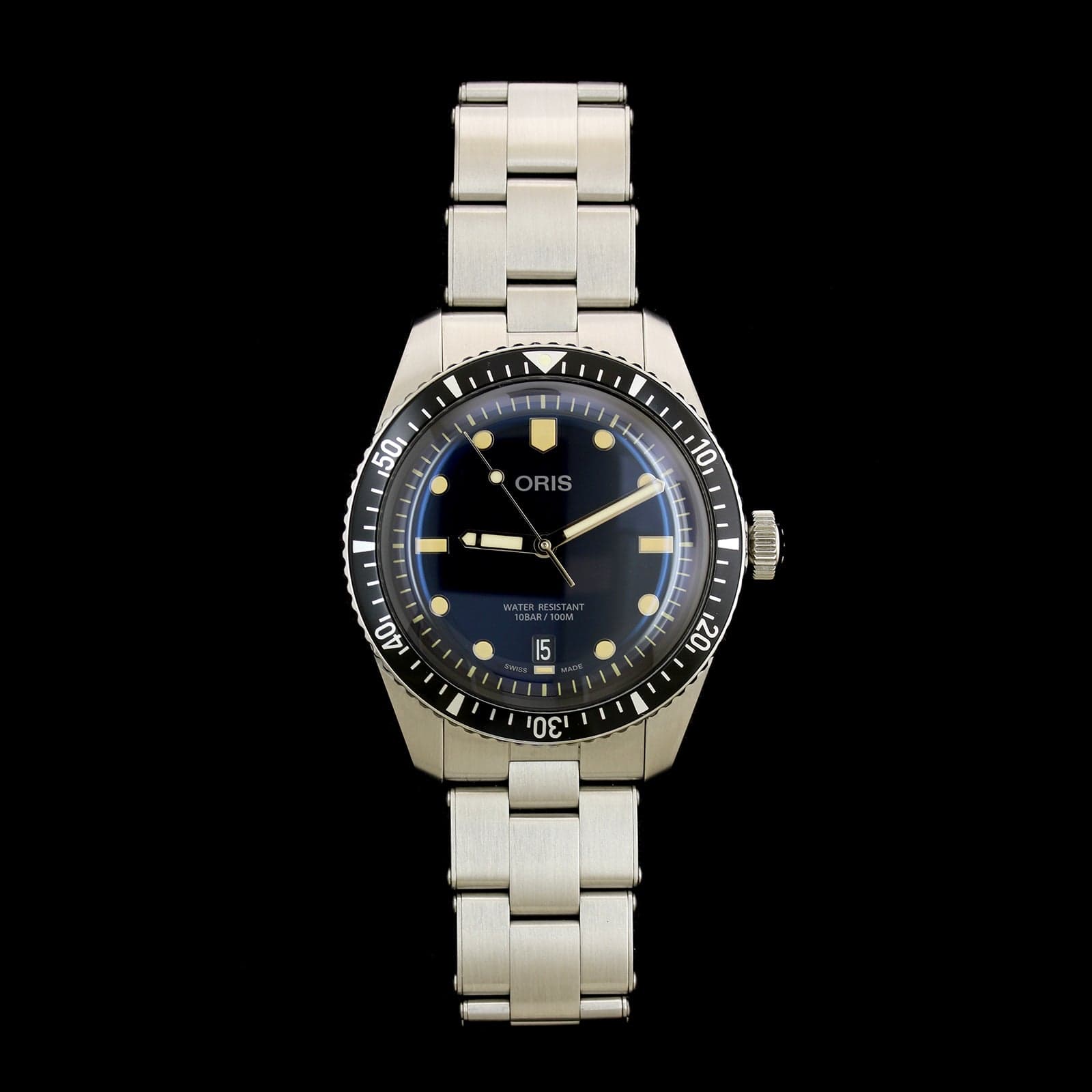 Stainless Steel Pre owned Oris Divers 65 Black Dial Watch