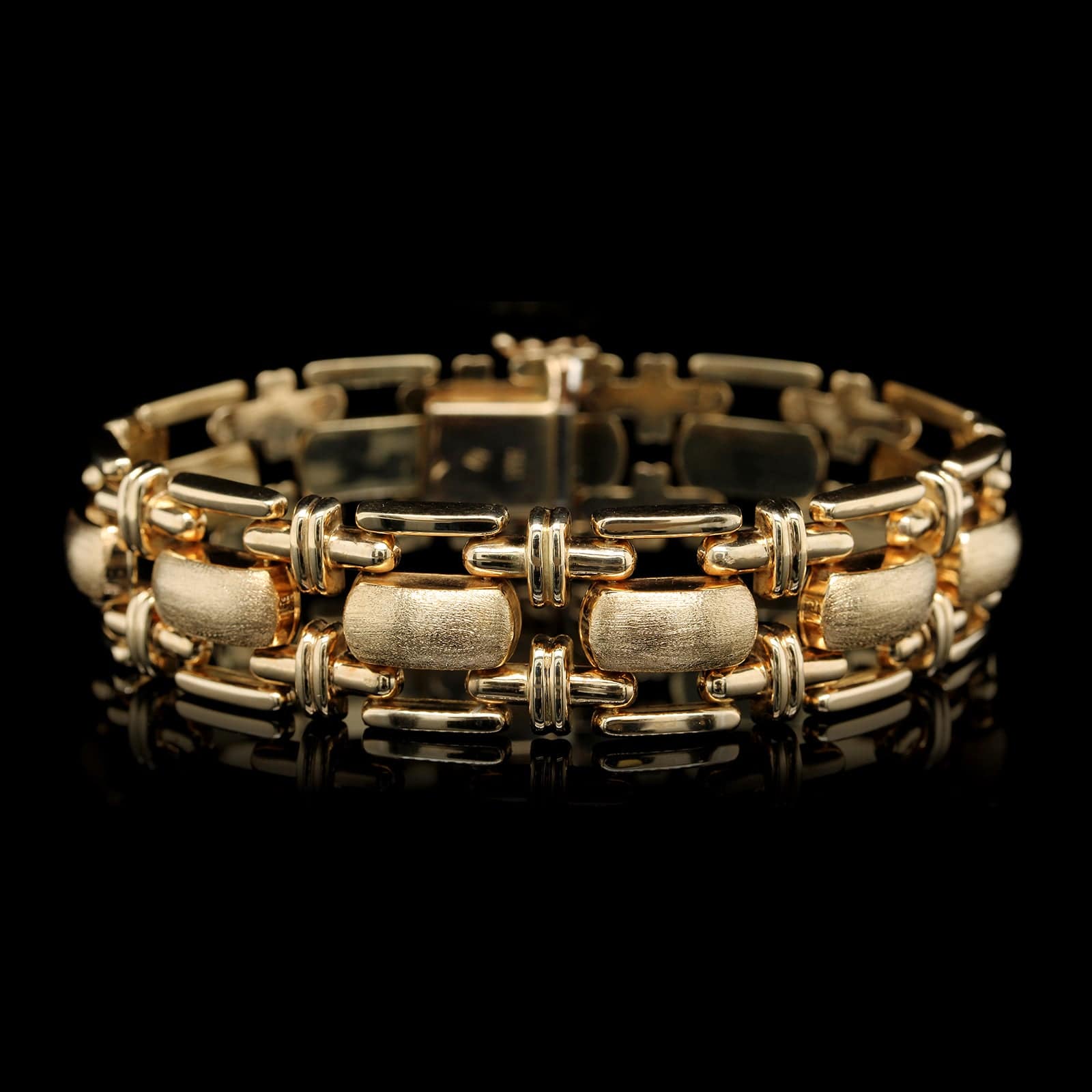 Ad Diamond Gold Mens Fancy Bracelet