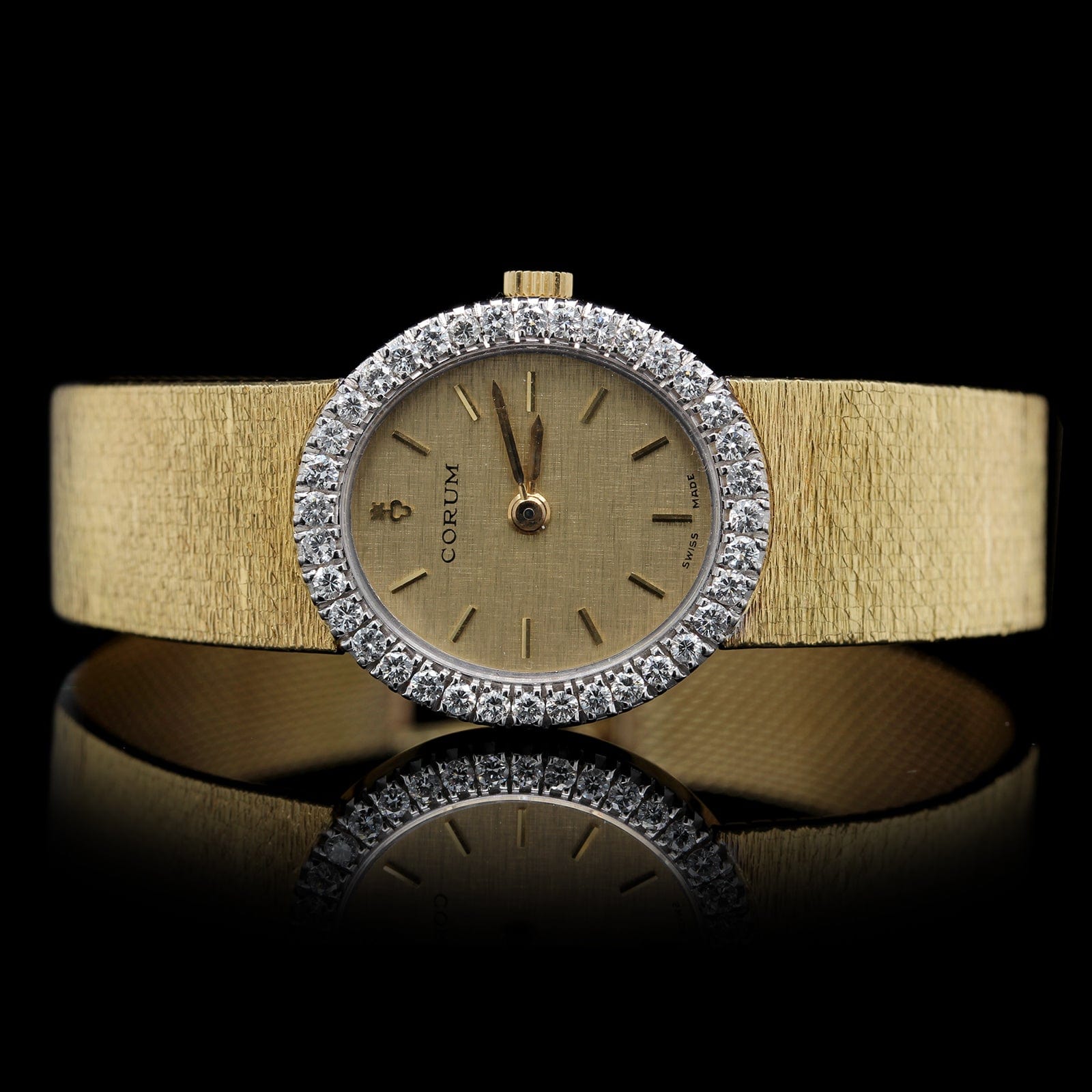 Corum on sale watch gold