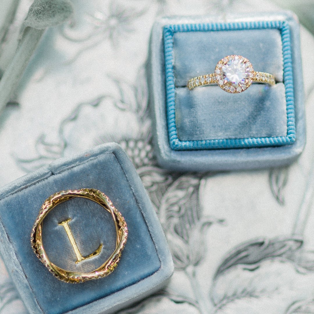 Yellow Gold Is Back! 7 Yellow Gold Engagement Rings We Love