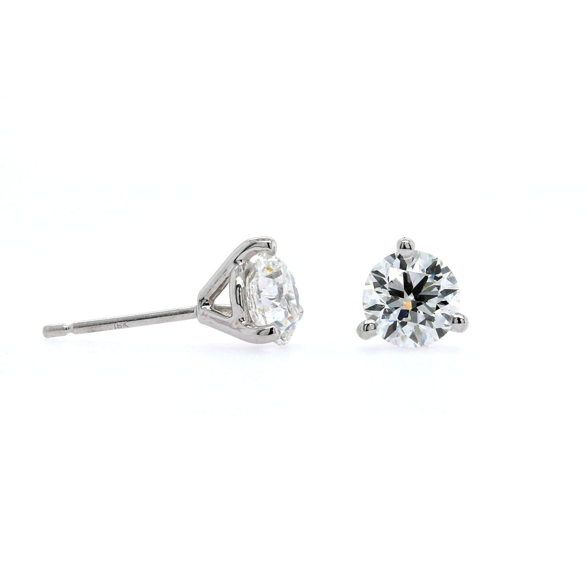 18K White Gold Diamond Stud Earrings