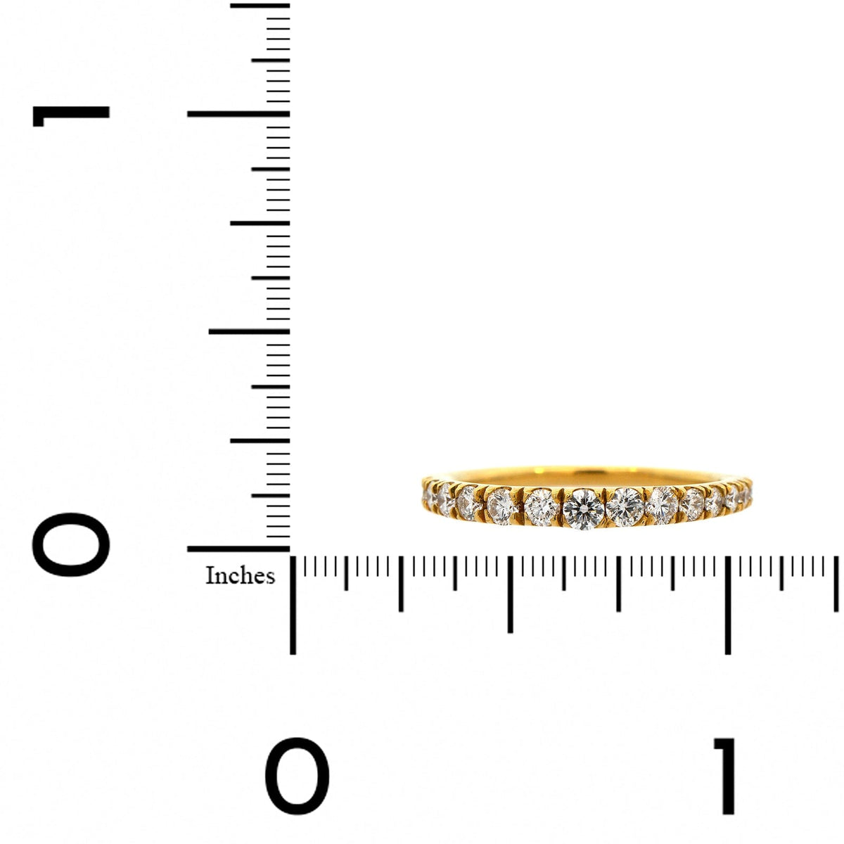 18K Yellow Gold Shared Prong Graduated Diamond Eternity Band