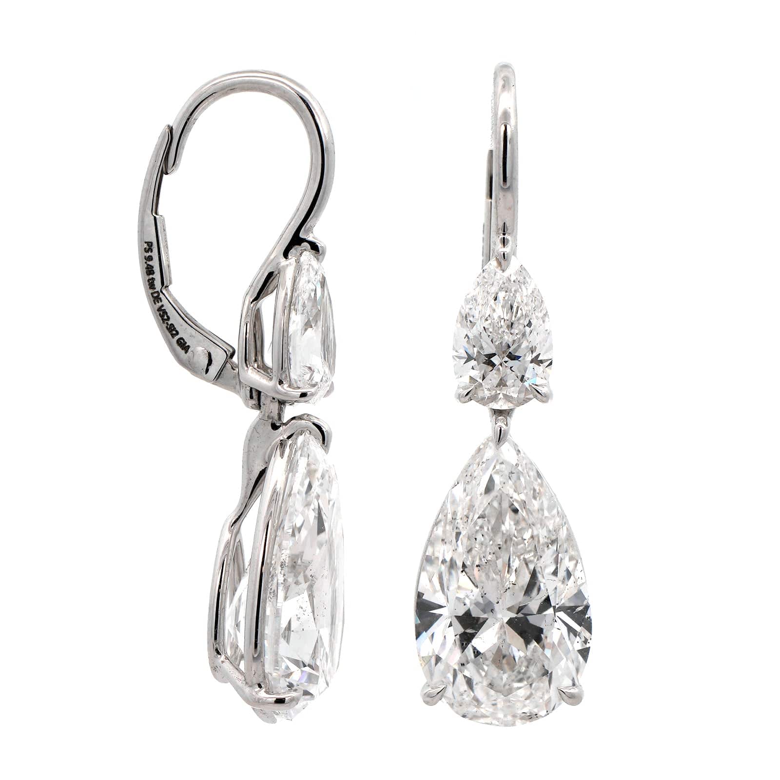 18K White Gold Pear Shaped Diamond Drop Earrings