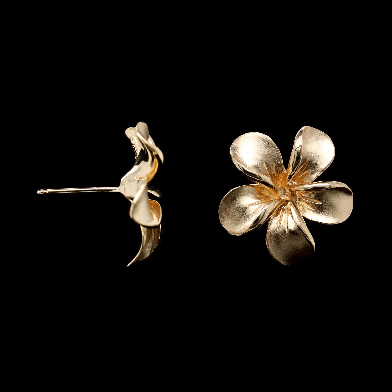 14K Yellow Gold Estate Plumeria Flower Earrings