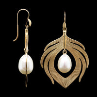 Annette Ferdinandsen 10K Yellow Gold Estate Cultured Freshwater Pearl Feather Earrings