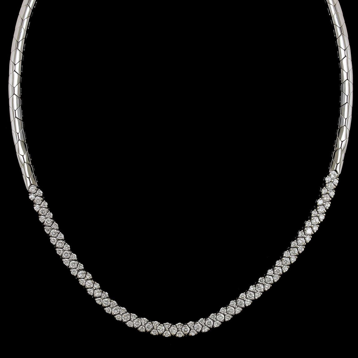 18K White Gold Estate Diamond Necklace