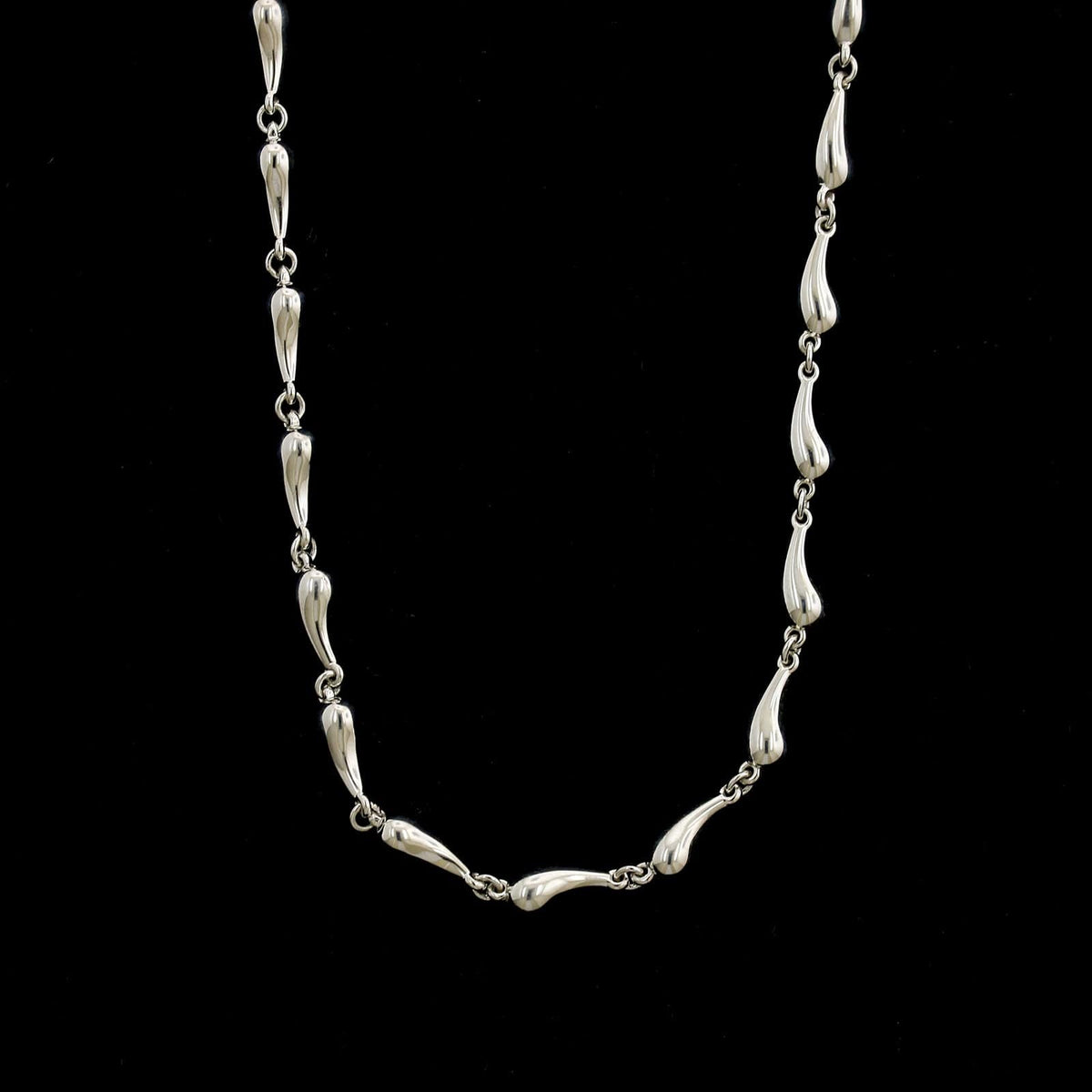 Tiffany & Co Teardrop Pendant and Chain in Sterling Silver 