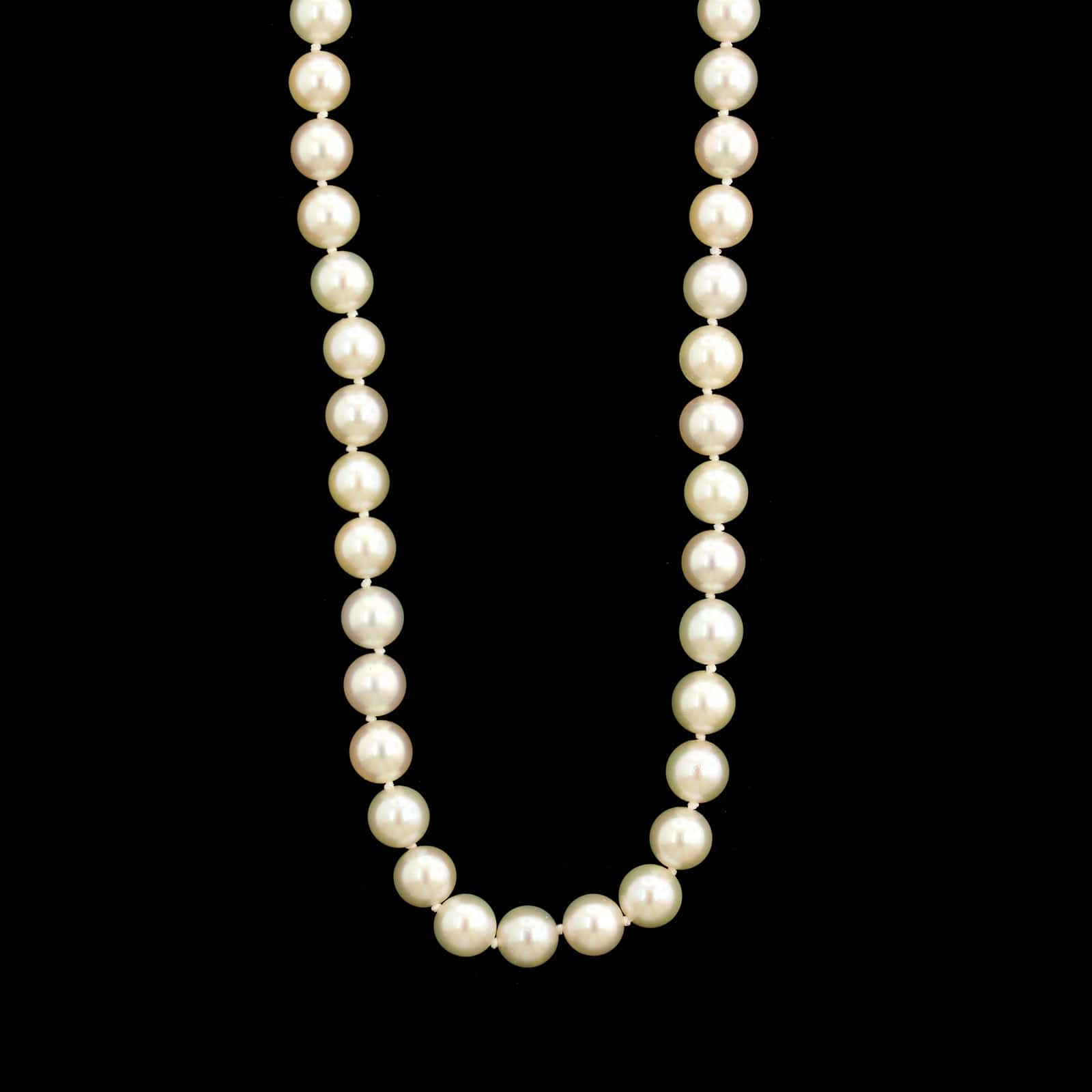 Mikimoto 18K Yellow Gold Estate Pearl Necklace