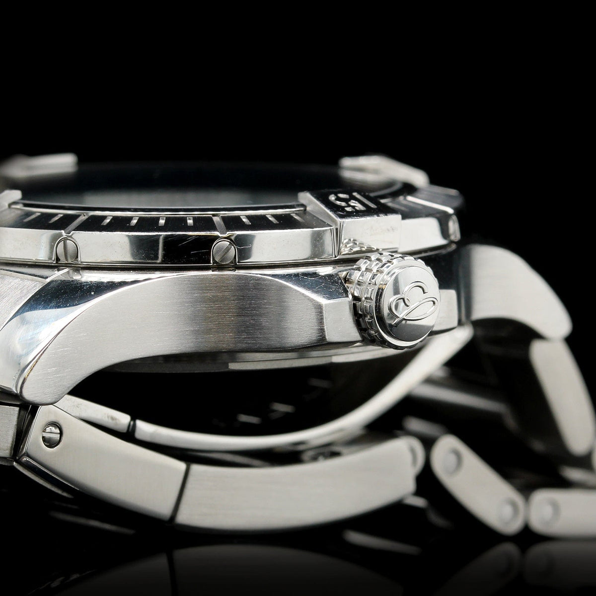 Breitling Steel Estate Avenger Wristwatch