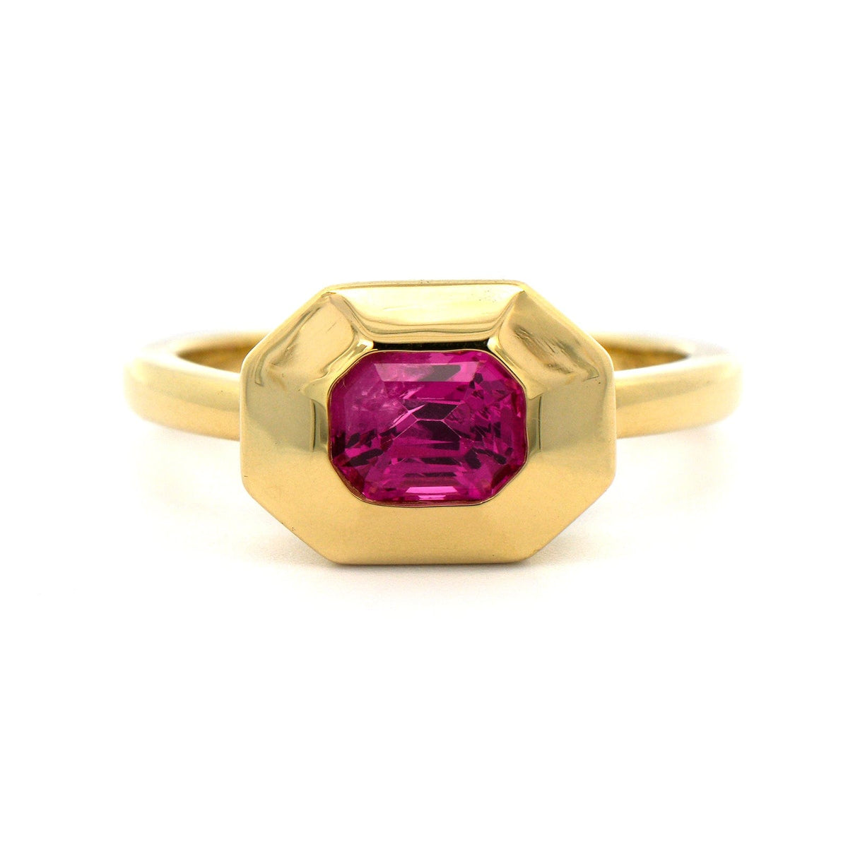 18K Yellow Gold Bezel Set Pink Spinel Ring