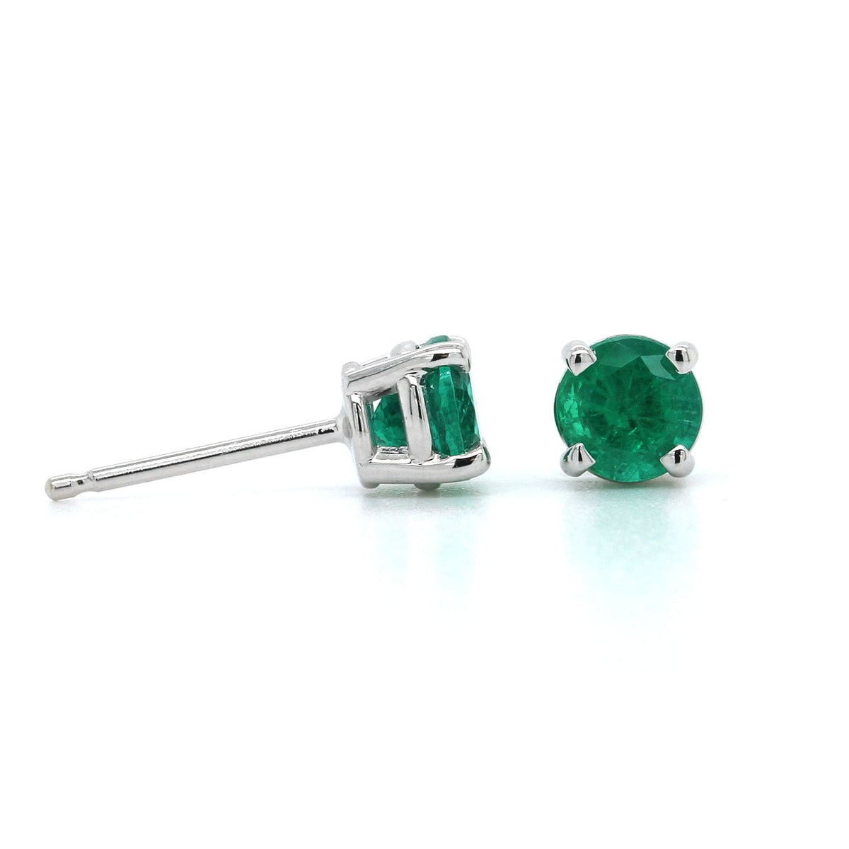 18K White Gold Round Emerald Stud Earrings