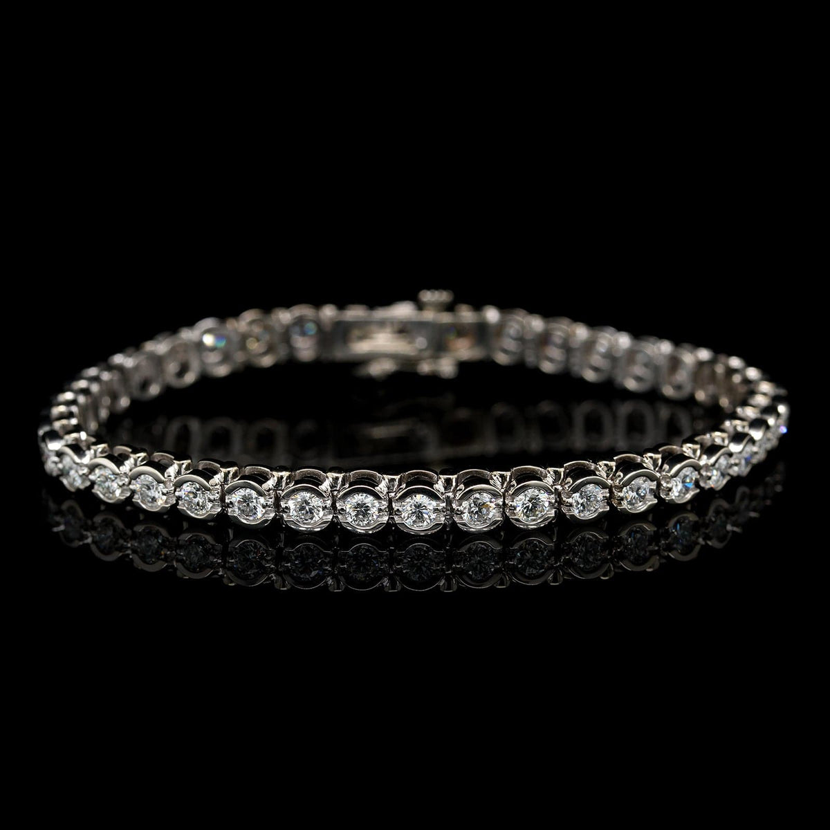 14K White Gold Estate Diamond Tennis Bracelet