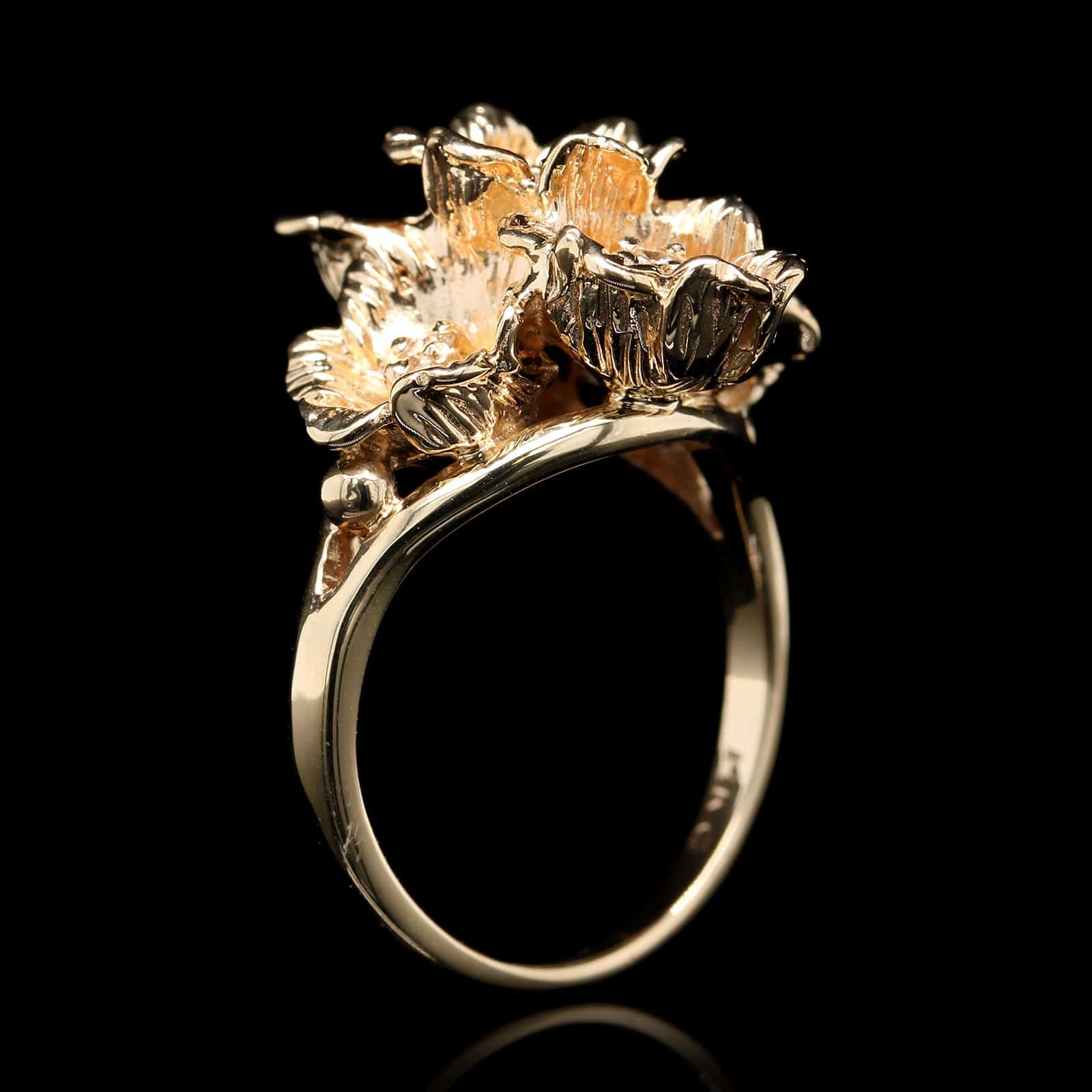 14K Yellow Gold Estate Diamond Flower Ring