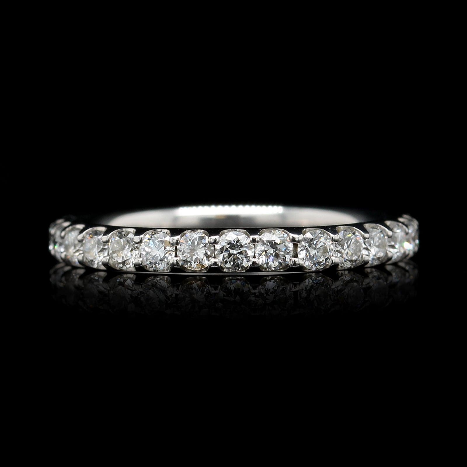 Memoire Platinum Estate Diamond Odessa Eternity Band