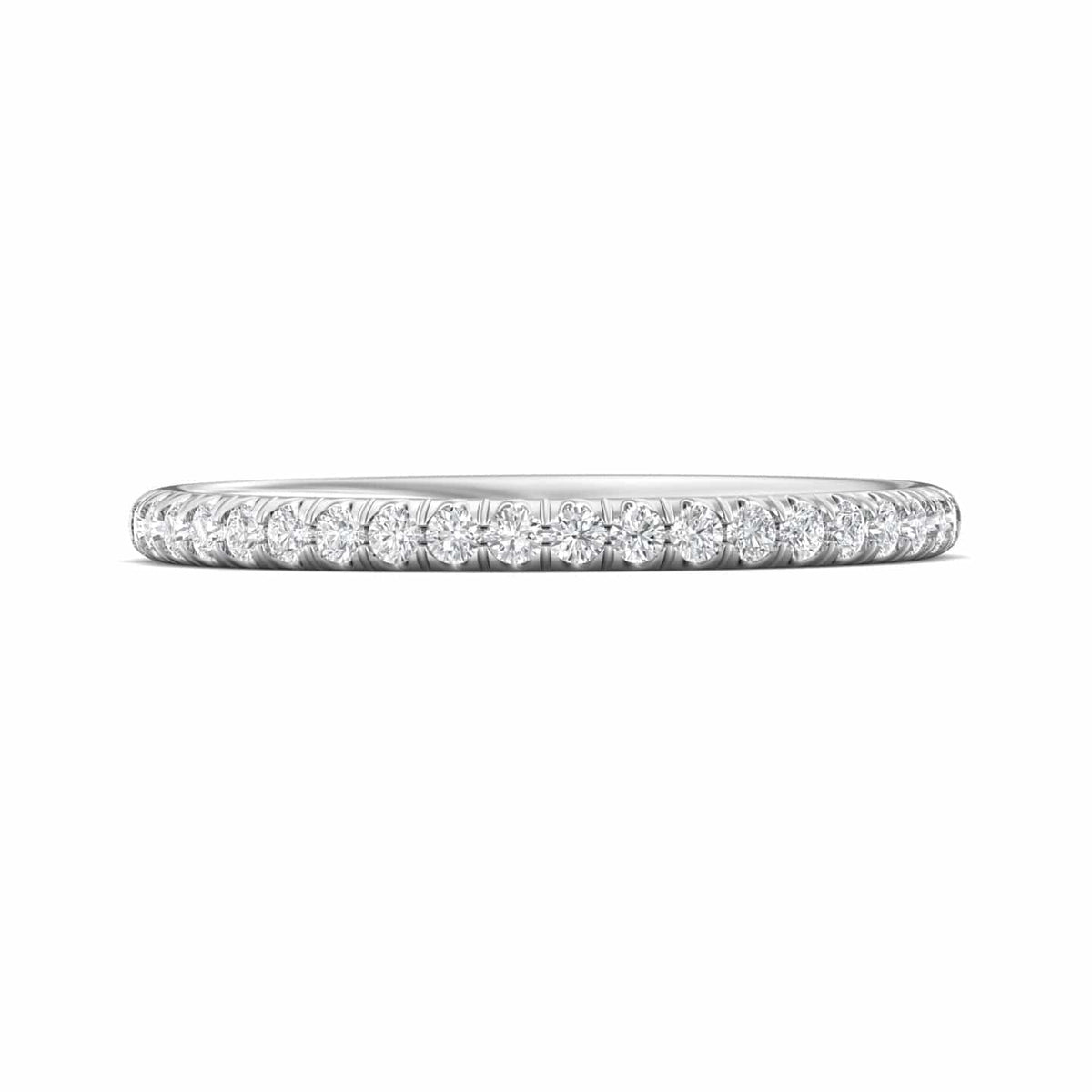 18K White Gold Diamond Wedding Band