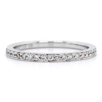 18K White Gold Prong Set Diamond Band