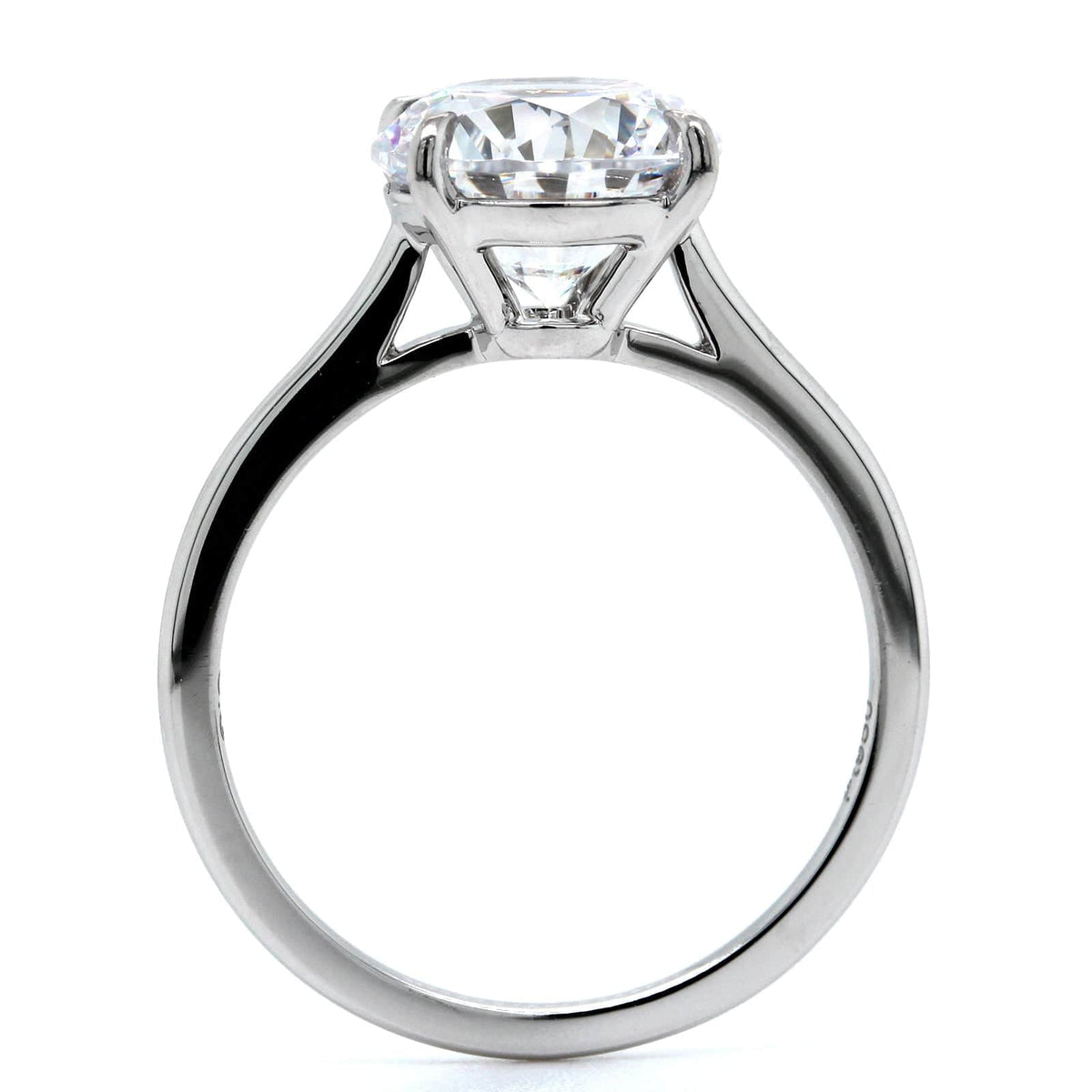 Deal of day yellow gold setting style 2.21 carat radiant cut diamond