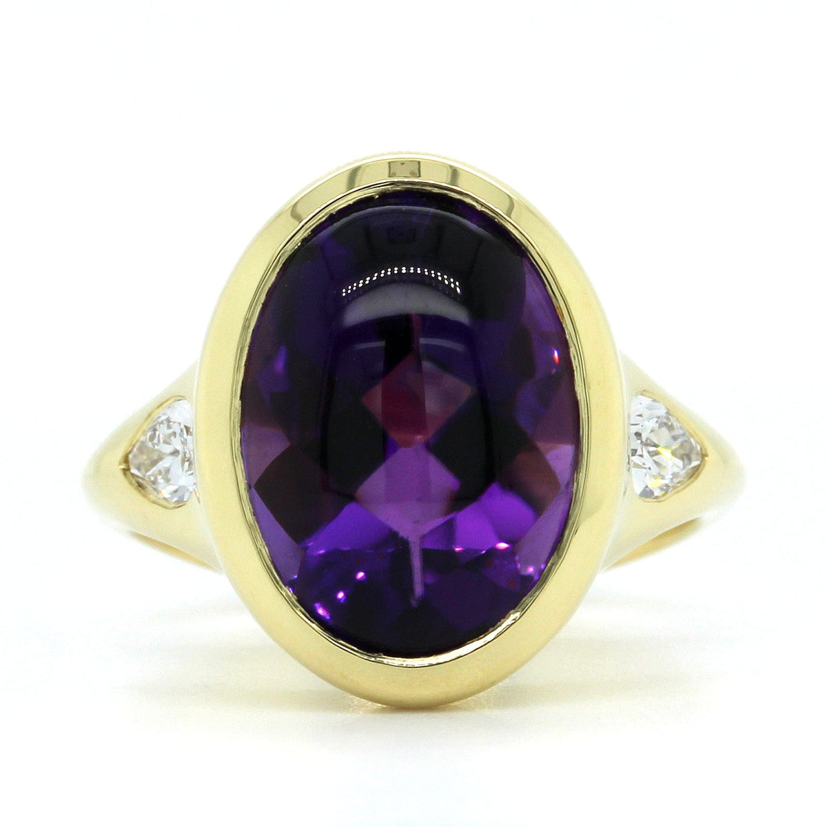 18K Yellow Gold Oval Cabochon Amethyst 3 Stone Ring